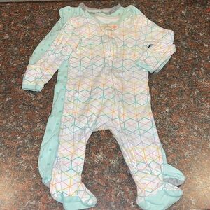 Babygirl footies🎀